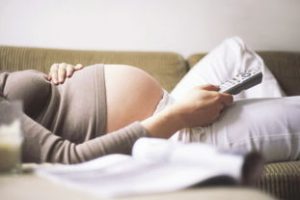 试管胚胎移植后第8天出现出血?别紧张!这三个常见原因帮助你理