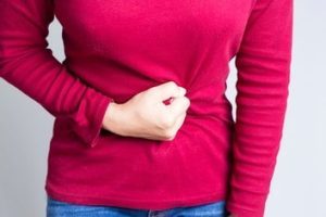 在泰国进行试管婴儿时,年长女性应该取多少个卵子比较合适呢?